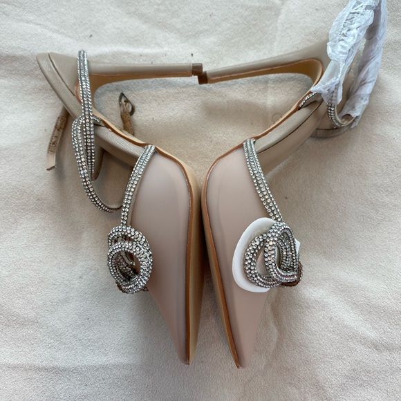 SPARKLE IN THESE!! Rhinestone Double Bow Ankle Strap Pumps - Picture 8 of 16